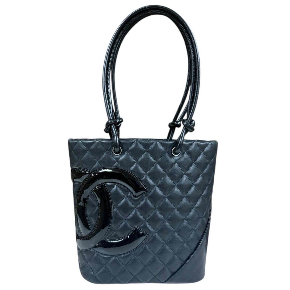 Pre-owned Chanel Cambon Medium Tote Bag in Black Leather. Women's.: --- Catalog ---Category: SizeSize (HxWxD): 24cm x 20cm x 12cm / 9.44'' x 7.87'' x 4.72''Category: DesignType: Tote bagColor: BlackGender: WomenMaterial: Leather Category: GeneralBrand: ChanelCountry o