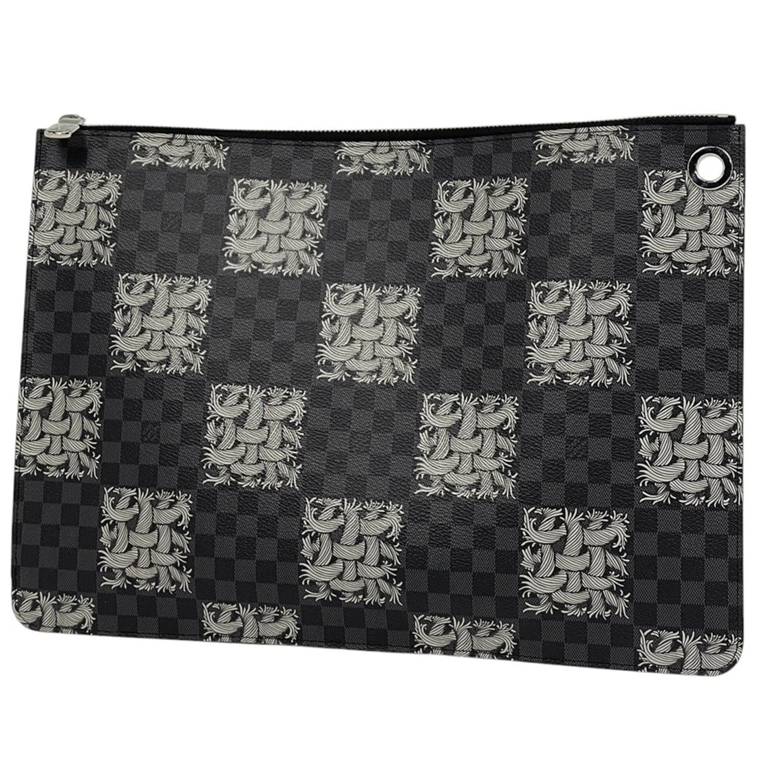 Louis Vuitton Pochette Voyage Christopher Nemeth Collaboration Clutch Bag Damier Graphite Noir: --- Catalog ---Category: SizeSize (HxWxD): 26cm x 37cm x 5.00mm / 10.23'' x 14.56'' x 0.19''Category: DesignType: Clutch bag, PochetteColor: Black, NoirGender: MenMaterial: Damier Graphite , Leather C