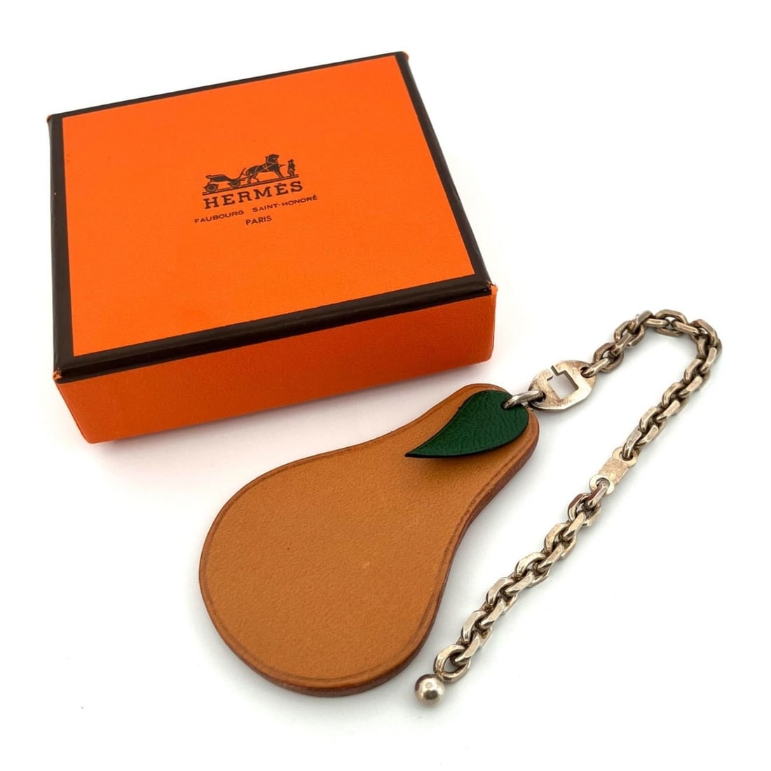 Hermes Hermès Poire Fruit Porte Cle Charm Keychain Pear 027889CA (1 of 10)
