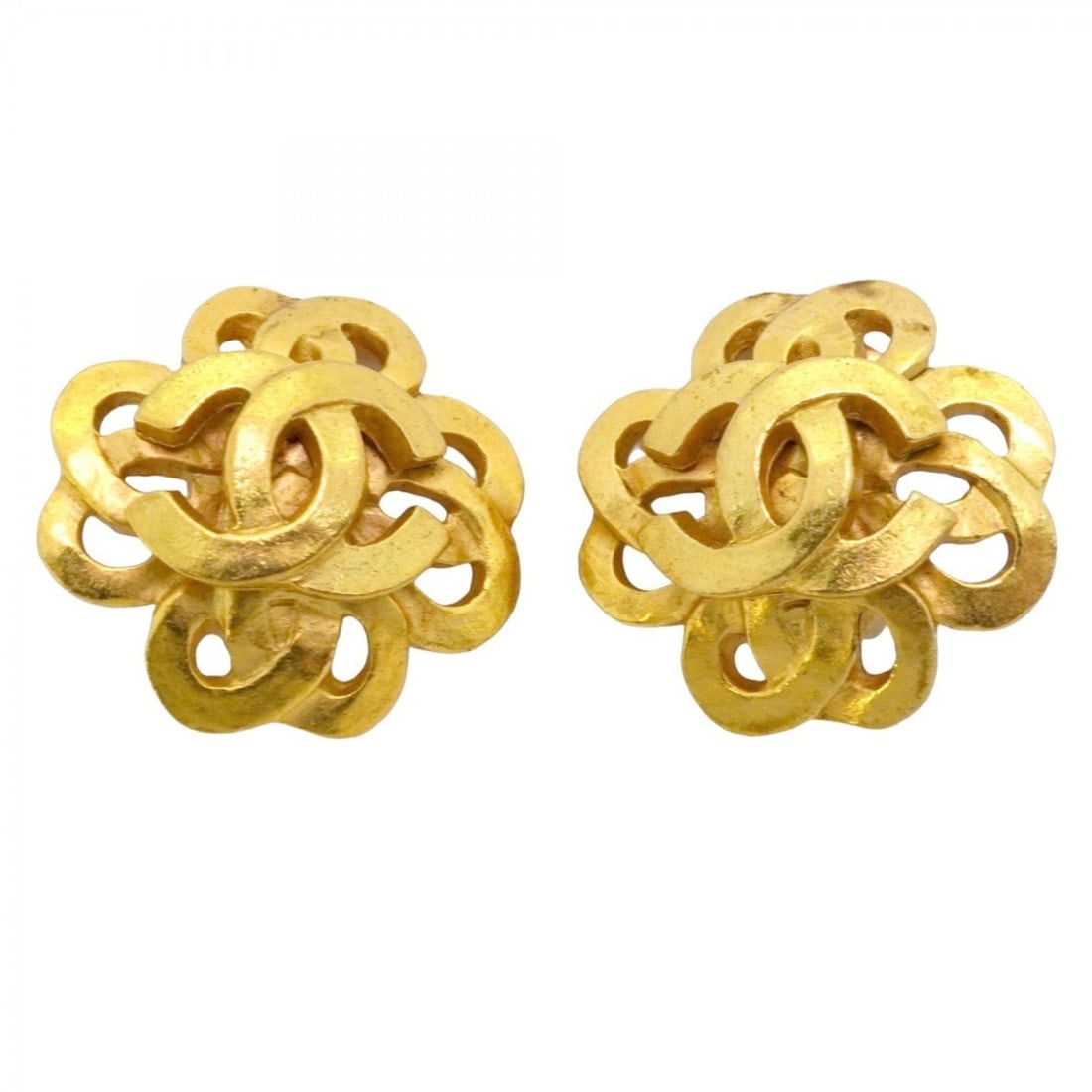 Chanel Coco Mark Earrings, GP Plated Gold, Women's: --- Catalog ---Category: SizeSize (HxWxD): 23.10mm x 23.60mm / 0.91'' x 0.93''Category: DesignType: Clip earringsColor: GoldGender: WomenMaterial: Gold platingCategory: GeneralBrand: Chanel--- Item Li