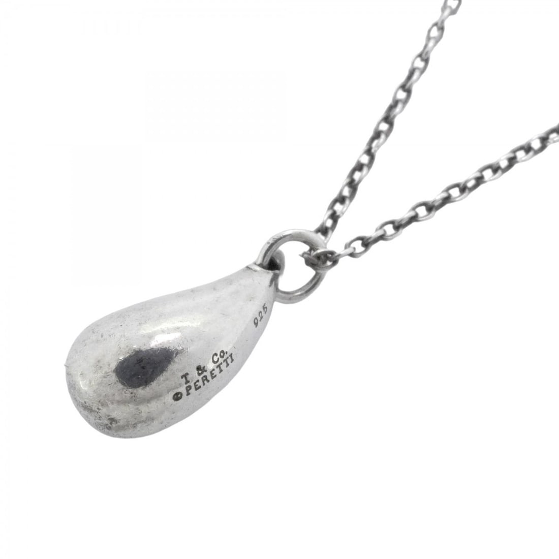 Tiffany Teardrop Necklace in Silver 925 for Women: --- Catalog ---Category: SizePendant Size: 14mm x 5.6mm / 0.55'' x 0.22''Neck Circumference: 44 cm / 17.32''Category: DesignGender: WomenMaterial: Silver 925Necklace Type: NecklaceCategory: GeneralBra