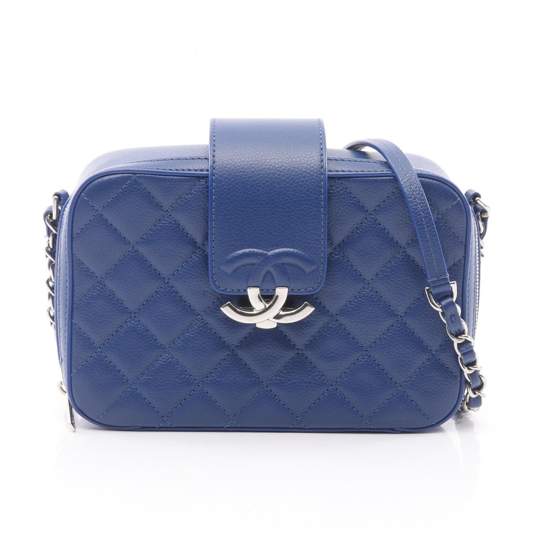 CHANEL Half Coco Mark Matelasse Shoulder Bag in Grained Calfskin Leather, Women's, Blue: --- Catalog ---Category: SizeSize (HxWxD): 15cm x 20cm x 7cm / 5.9'' x 7.87'' x 2.75''Category: DesignType: Shoulder bagColor: BlueGender: WomenMaterial: Leather Category: GeneralBrand: Chanel--- Item