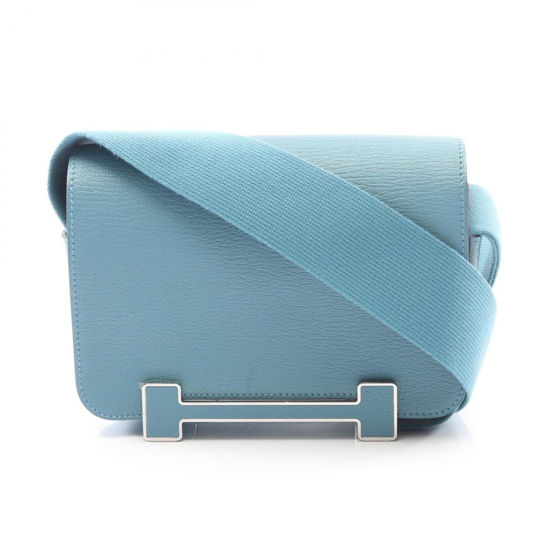 Hermes Geta Shoulder Bag, Leather Chevre, Women's, Blue, 083052CK: --- Catalog ---Category: SizeSize (HxWxD): 14cm x 20cm x 7cm / 5.51'' x 7.87'' x 2.75''Category: DesignType: Shoulder bagColor: BlueGender: WomenMaterial: Chevre leather , Leather Hardware Color: Silv