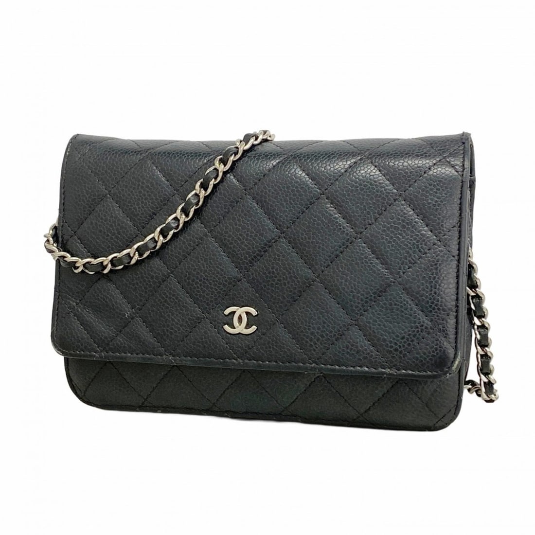 Chanel Matelasse Chain Shoulder Wallet in Caviar Leather, Black, Women's: --- Catalog ---Category: SizeSize (HxWxD): 13cm x 19cm x 4cm / 5.11'' x 7.48'' x 1.57''Category: DesignType: Chain/Shoulder walletColor: BlackGender: WomenMaterial: Grained Calfskin Category: GeneralB
