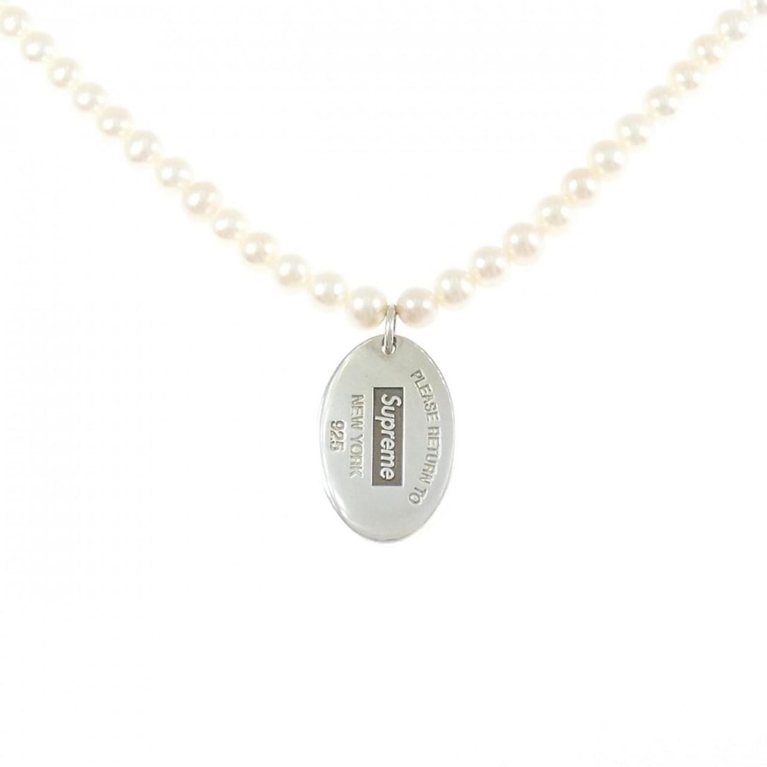 Tiffany Oval Tag Necklace 5.5-6mm: --- Catalog ---Category: SizePendant Size: 31.6mm x 18.2mm / 1.24'' x 0.71''Neck Circumference: 51 cm / 20.07''Category: DesignGender: WomenMaterial: Silver 925Pendant Type: PendantNecklace Type:
