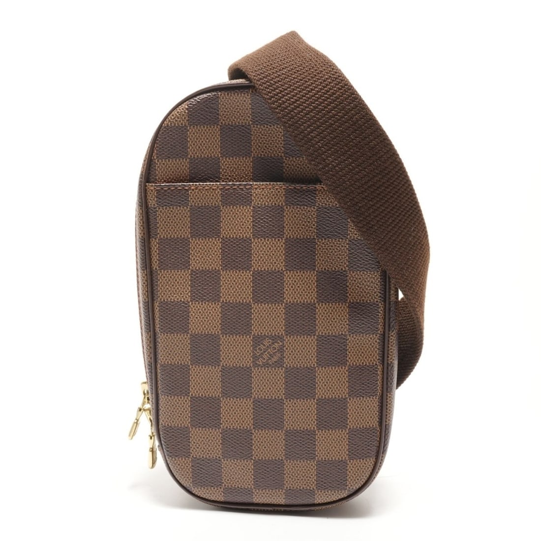 Louis Vuitton 2005 Pochette Ganju Damier Shoulder Bag, Brown: --- Catalog ---Category: SizeSize (HxWxD): 22cm x 13cm x 4.5cm / 8.66'' x 5.11'' x 1.77''Strap Length: 113cm / 44.48''Category: DesignType: Shoulder bagColor: Brown, Damier CanvasGender: WomenCategory