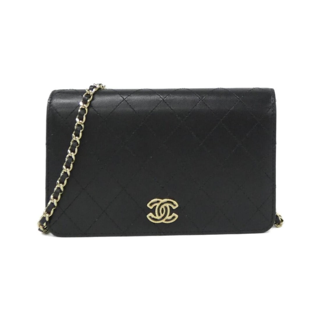 Chanel 84327 Chain Wallet: --- Catalog ---Category: SizeSize (HxWxD): 12cm x 19cm x 3cm / 4.72'' x 7.48'' x 1.18''Category: DesignType: Chain/Shoulder walletColor: BlackGender: WomenMaterial: Leather Leather/Fur Type: