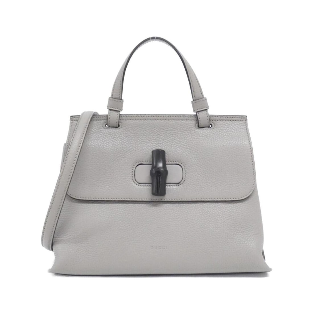 Gucci 370831 A7M0N handbag: --- Catalog ---Category: SizeSize (HxWxD): 20cm x 27cm x 10cm / 7.87'' x 10.62'' x 3.93''Category: DesignType: HandbagColor: Light grayGender: Women,MenMaterial: Leather Category: GeneralMPN: 370831
