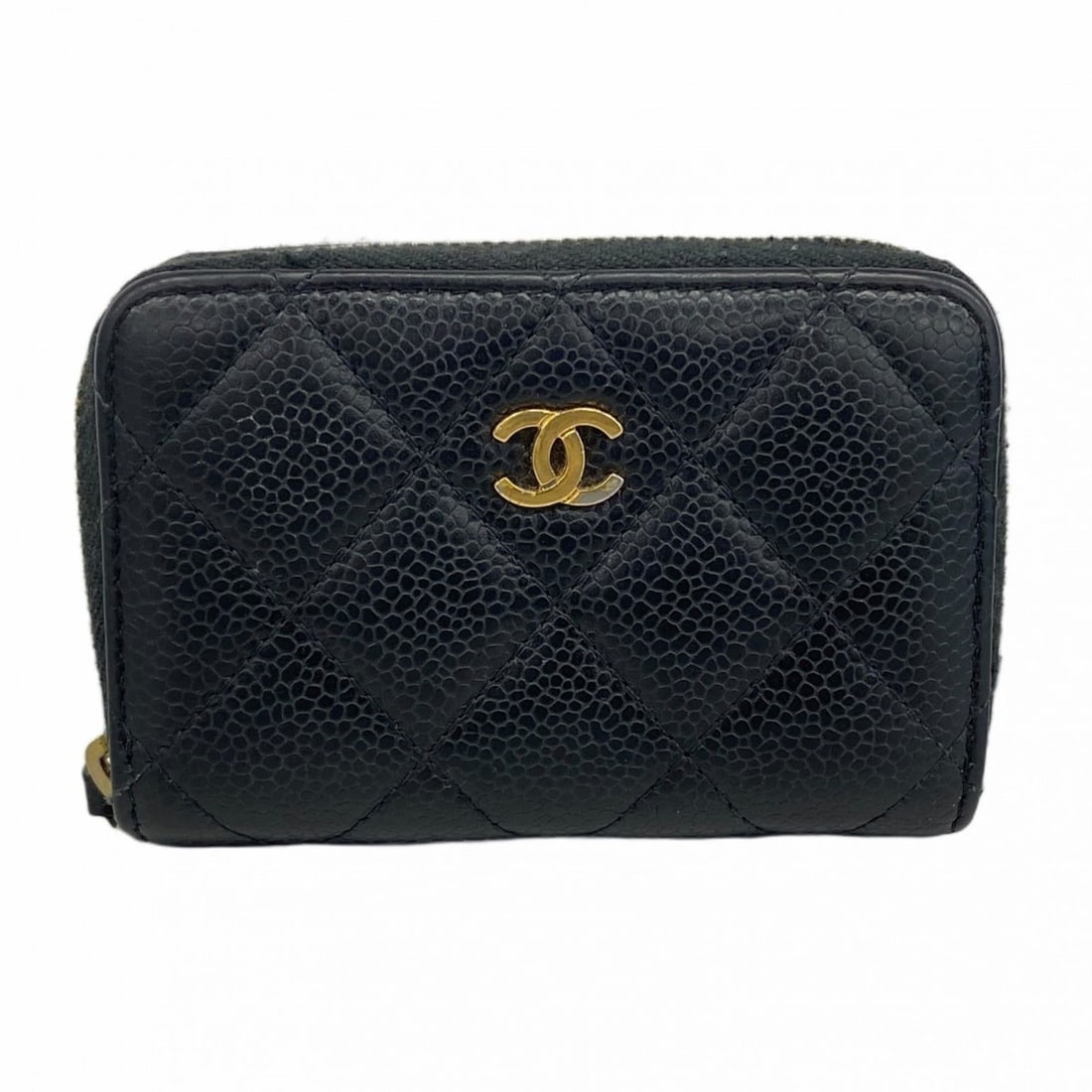 Chanel Wallet/Coin Case Matelasse Caviar Leather Black Women's P2055114: --- Catalog ---Category: SizeSize (HxWxD): 7cm x 10.5cm x 2cm / 2.75'' x 4.13'' x 0.78''Category: DesignType: Coin purse/coin caseColor: BlackGender: WomenMaterial: Grained Calfskin Category: GeneralB