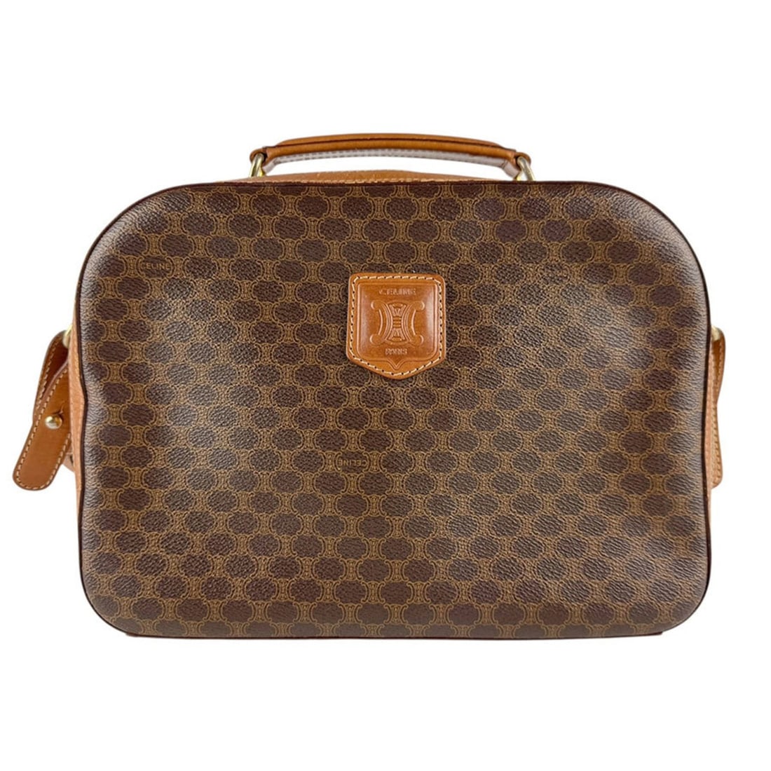 Celine Macadam PVC-Coated Canvas Shoulder Bag, Brown, Unisex, Z8153: --- Catalog ---Category: SizeSize (HxWxD): 20cm x 27cm x 8cm / 7.87'' x 10.62'' x 3.14''Category: DesignType: Shoulder bagColor: BrownGender: Men,WomenMaterial: PVC Category: GeneralBrand: CelineCount