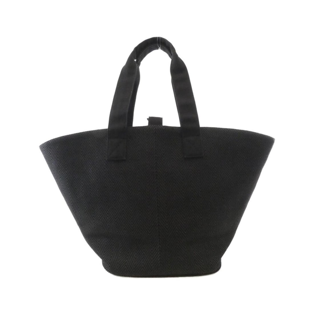 Hermes Hermès Panier de Plage Chevron PM 102495M Handbag: --- Catalog ---Category: SizeSize (HxWxD): 32cm x 55cm x 16cm / 12.59'' x 21.65'' x 6.29''Category: DesignType: HandbagColor: BlackGender: WomenMaterial: Canvas Category: GeneralMPN: 102495MBrand: Her