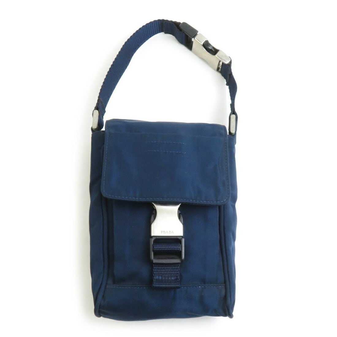 Prada PRADA Pouch Nylon Navy Silver Men's e61258a: --- Catalog ---Category: SizeSize (HxWxD): 14.5cm x 10cm x 5cm / 5.7'' x 3.93'' x 1.96''Category: DesignType: PouchColor: NavyGender: WomenMaterial: Nylon Category: GeneralBrand: PradaCountry of Origi