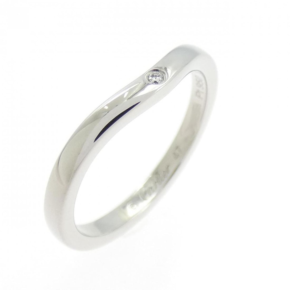 Cartier Ballerina 3-Piece Ring: --- Catalog ---Category: SizeUS Size: 4Brand Size: 47Category: DesignType: Band ringColor: PlatinumStone: DiamondGender: WomenMaterial: Platinum 950Category: GeneralBrand: Cartier--- Item List ---Sect