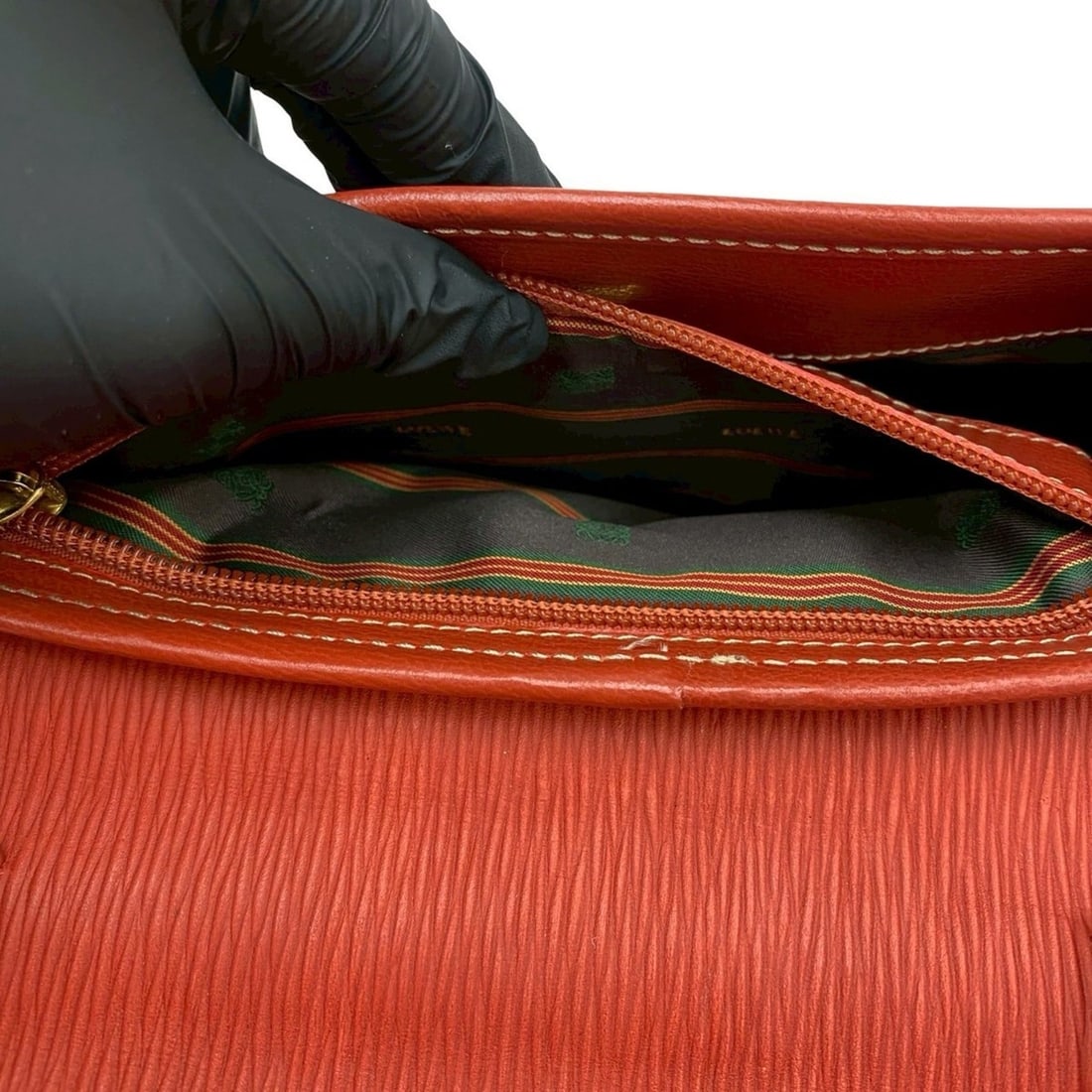 Bvlgari Wedding Ring - 10