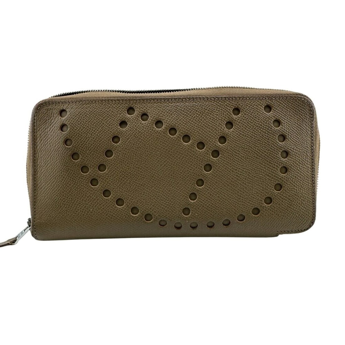 HERMES Round Zip Evelyne Long Wallet Brown Women's: --- Catalog ---Category: SizeSize (HxWxD): 10cm x 20cm / 3.93'' x 7.87''Category: DesignType: Long wallet (bi-fold)Color: BrownGender: WomenMaterial: Epsom leather , Leather Category: GeneralBrand: He