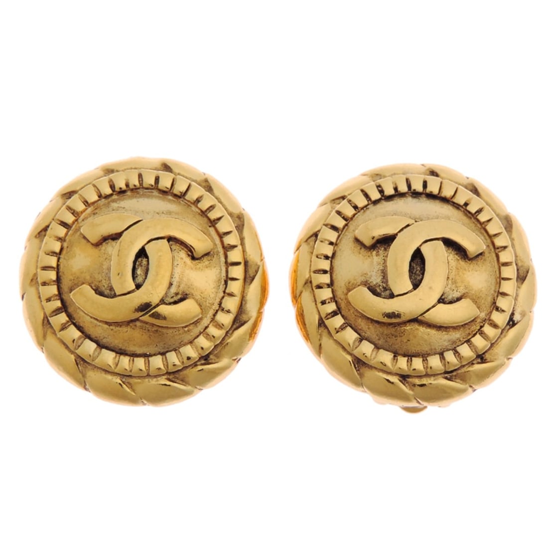 Chanel Coco Mark * One side of the back rubber is missing and deteriorated. Women's earrings GP: --- Catalog ---Category: SizeSize (HxWxD): 22.30mm x 21.30mm / 0.88'' x 0.84''Category: DesignType: Clip earringsGender: WomenMaterial: Gold platingCategory: GeneralBrand: ChanelCountry of Origin: Fra