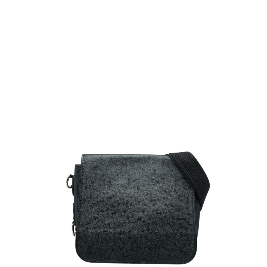 Louis Vuitton Taiga Andrei Crossbody Shoulder Bag M32482 Ardoise Black Leather Men's LOUIS VUITTON: --- Catalog ---Category: SizeStrap Drop: 72.5cm / 28.54''Size (HxWxD): 26cm x 28cm x 7cm / 10.23'' x 11.02'' x 2.75''Category: DesignType: Shoulder bagColor: Ardoise, BlackGender: MenClosure: FlapMate