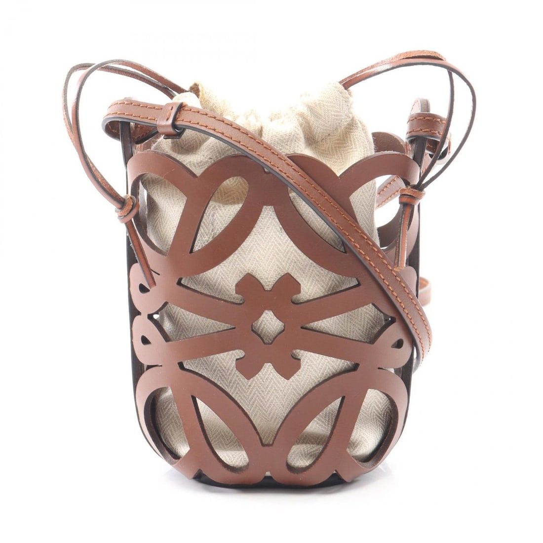 LOEWE Anagram Cutout Pocket Shoulder Bag, Leather, Women's, Brown, C922Y62X02: --- Catalog ---Category: SizeSize (HxWxD): 14.5cm x 13cm x 8cm / 5.7'' x 5.11'' x 3.14''Category: DesignType: Shoulder bagColor: BrownGender: WomenMaterial: Leather Category: GeneralMPN: C922Y62X02Bra