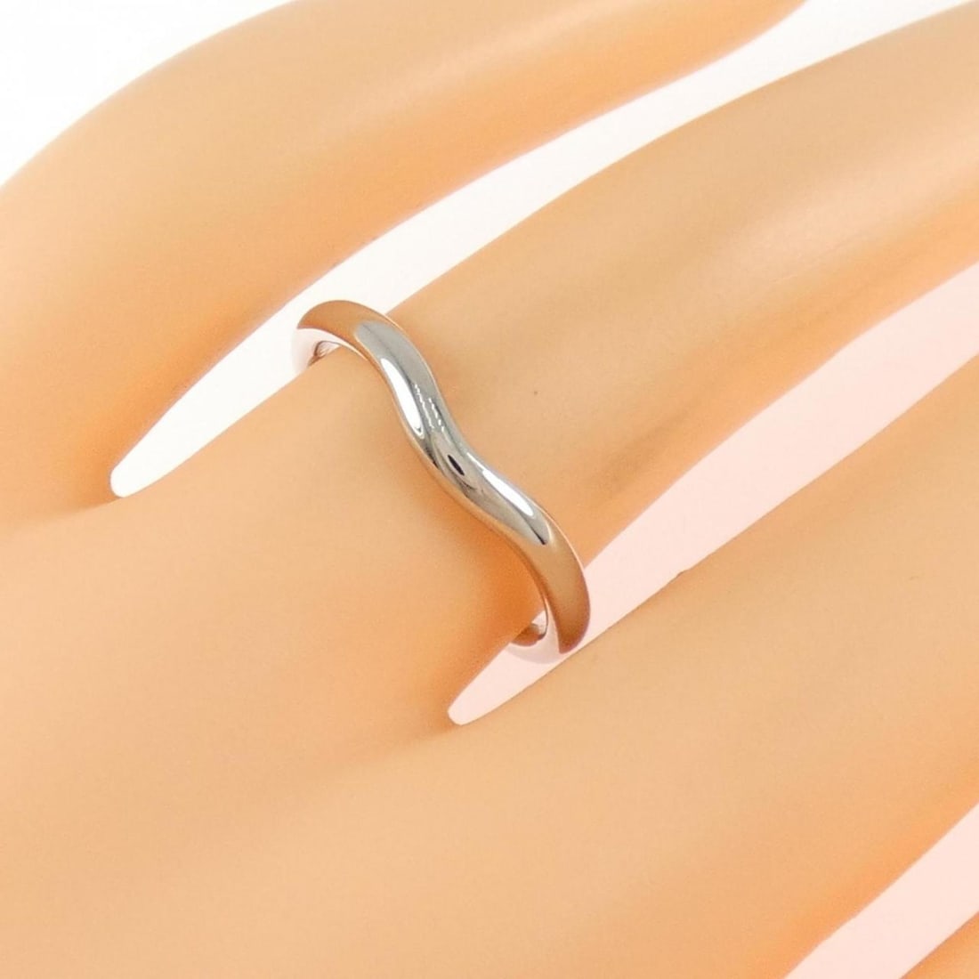 Tiffany Curved Ring - 5