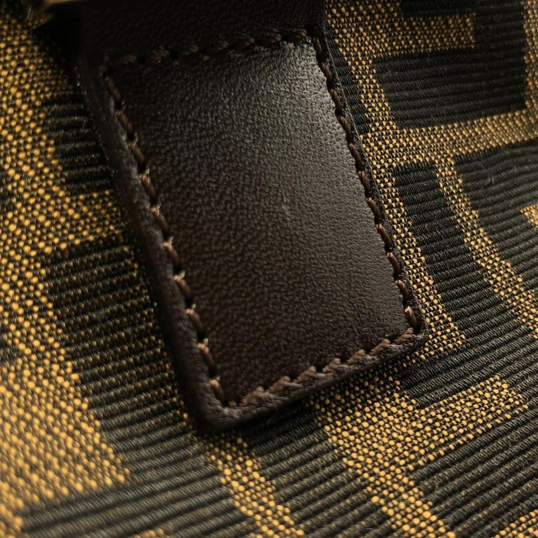 Fendi 26329 handbag - 4