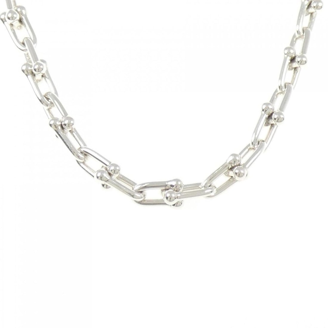 Tiffany HardWear small link necklace: --- Catalog ---Category: SizeWidth: 6.4mm / 0.25''Weight: 42.2g / 1.48oz.Neck Circumference: 45 cm / 17.71''Category: DesignColor: SilverMetal: SilverGender: WomenMaterial: Silver 925Metal Purity: Sil