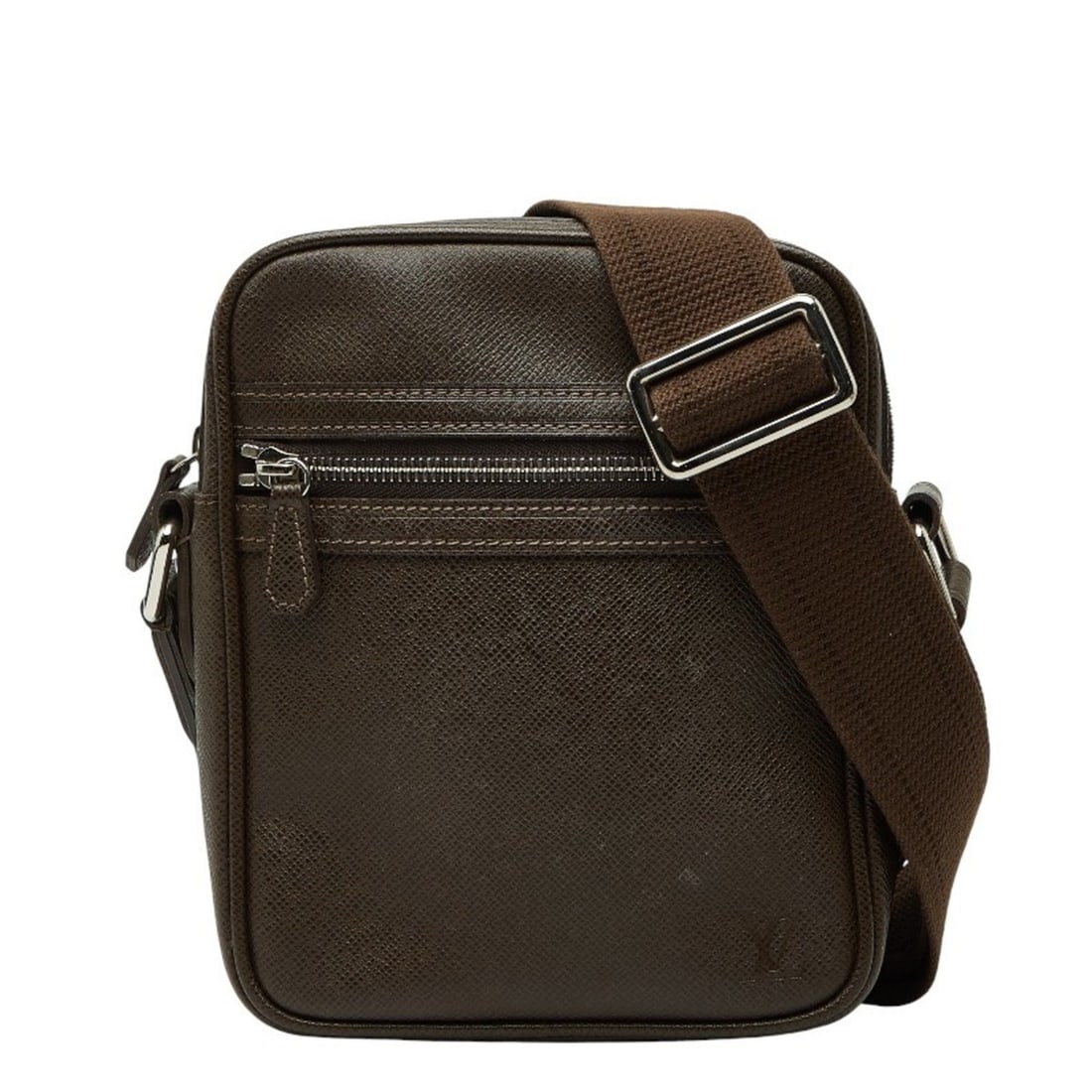 Louis Vuitton Taiga Dimitri Shoulder Bag M32468 Grizzly Brown Leather Men's LOUIS VUITTON: --- Catalog ---Category: SizeSize (HxWxD): 22cm x 18cm x 6cm / 8.66'' x 7.08'' x 2.36''Category: DesignType: Shoulder bagColor: Brown, GrizzlyGender: MenMaterial: Leather Category: GeneralMPN: M32468B