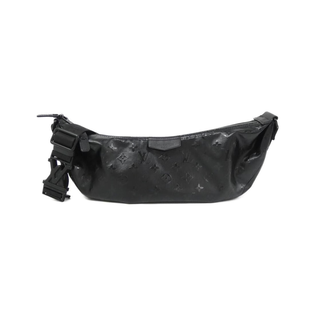 Louis Vuitton Monogram Storm (LV SKI) Hammock Handbag M23790 Shoulder Bag: --- Catalog ---Category: SizeSize (HxWxD): 19cm x 39cm x 10cm / 7.48'' x 15.35'' x 3.93''Category: DesignType: Handbag, Shoulder bagColor: BlackGender: MenMaterial: Coated canvas Category: GeneralMPN: