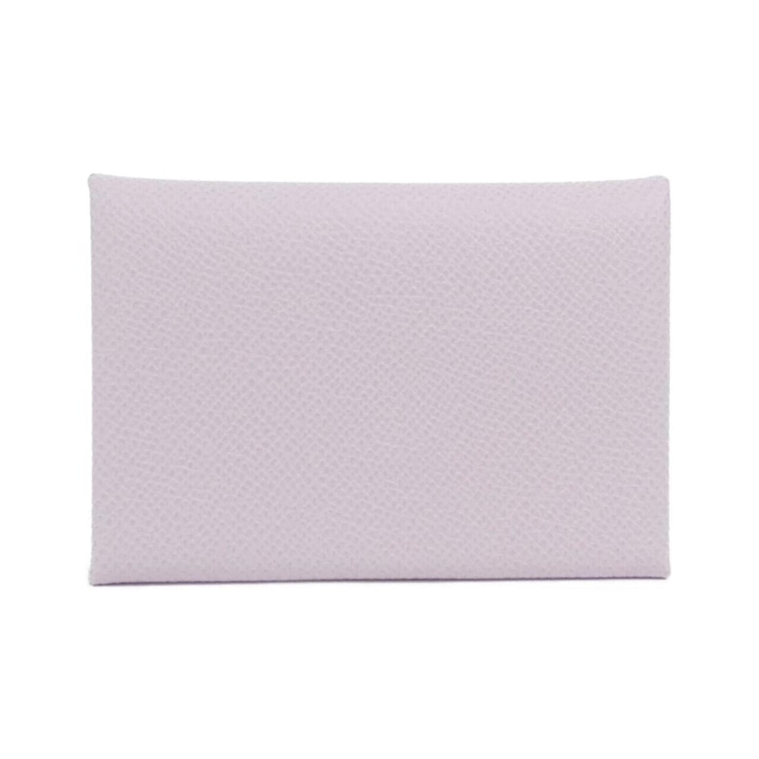 Hermes Hermès Calvi Duo 083035CK Wallet/Coin Case: --- Catalog ---Category: SizeSize (HxWxD): 7cm x 10.5cm x 1.5cm / 2.75'' x 4.13'' x 0.59''Category: DesignType: Coin purse/coin caseColor: PinkGender: WomenMaterial: Epsom leather Category: GeneralMPN