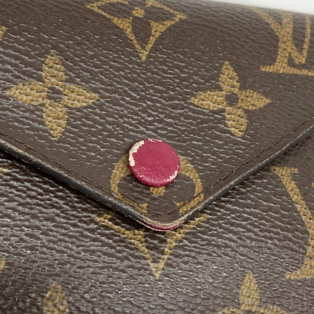 Chanel Coco Crush Medium Ring - 12