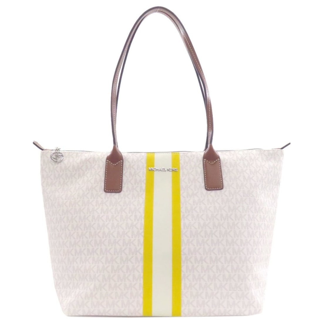 Michael Kors MK Signature Tote Bag PVC Women's: --- Catalog ---Category: SizeSize (HxWxD): 28cm x 44cm x 16cm / 11.02'' x 17.32'' x 6.29''Category: DesignType: Tote bagColor: Brown, White, YellowGender: WomenMaterial: PVC Category: GeneralBrand: Mi