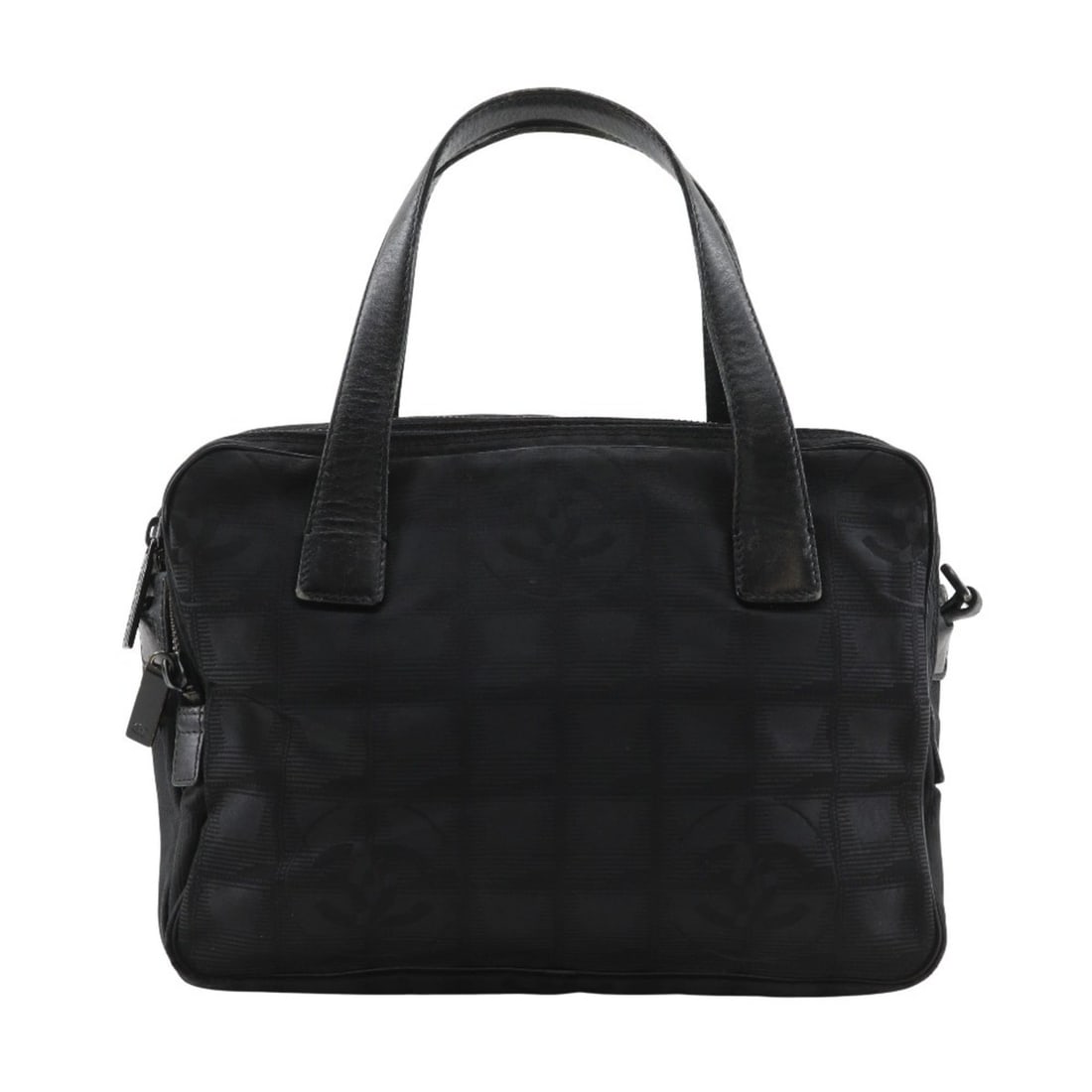 Chanel CHANEL Handbag New Travel Line A15973 Nylon Canvas Black A5 Zipper Women's: --- Catalog ---Category: SizeSize (HxWxD): 19cm x 25cm x 9cm / 7.48'' x 9.84'' x 3.54''Category: DesignType: HandbagColor: BlackGender: WomenMaterial: Nylon canvas Category: GeneralMPN: A15973Brand: C