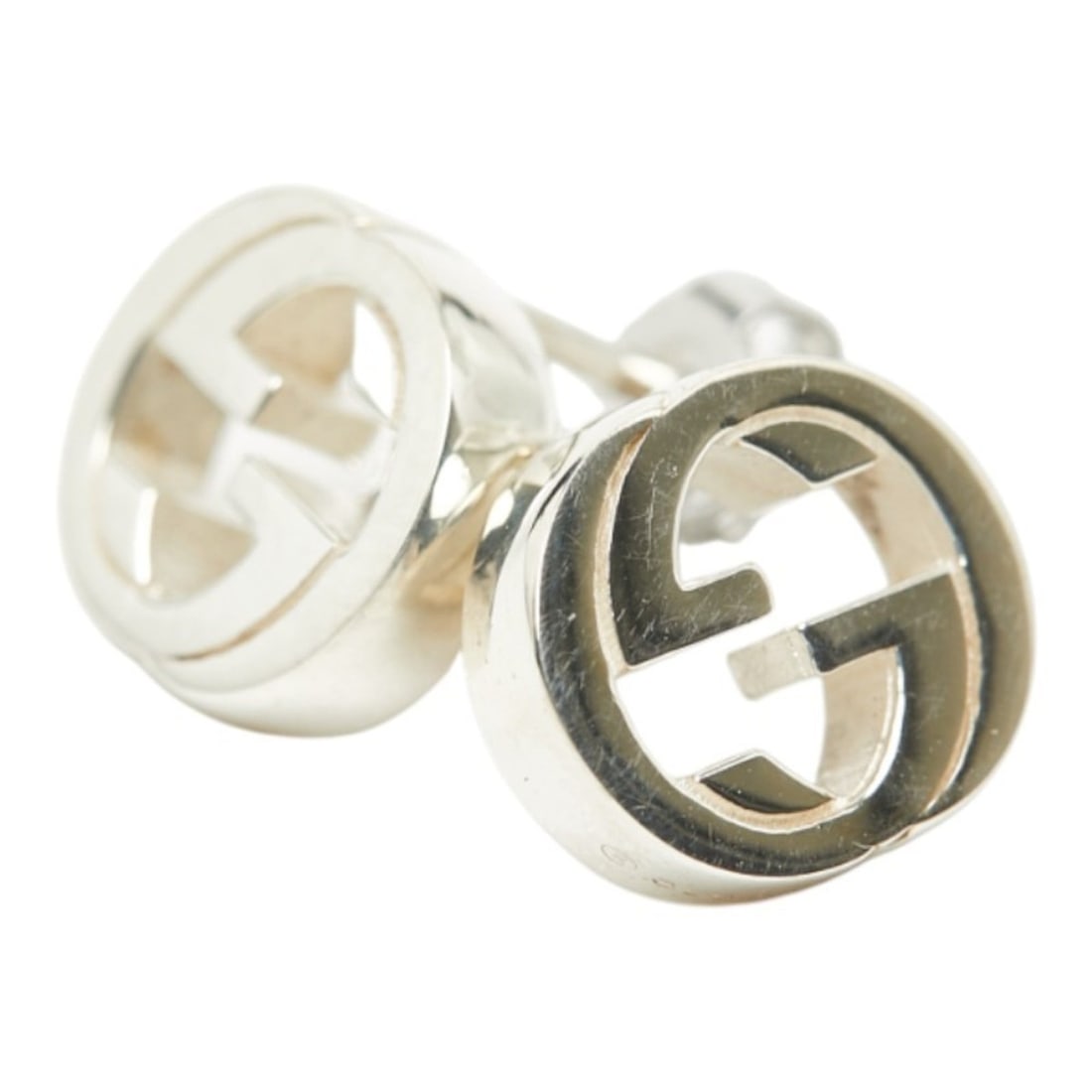 Gucci Interlocking G Earrings in SV925 Silver for Women: --- Catalog ---Category: SizeSize (HxWxD): 9.80mm x 9.80mm / 0.39'' x 0.39''Category: DesignType: Stud earringsGender: WomenMaterial: Silver 925Category: GeneralBrand: Gucci--- Item List ---Section: C