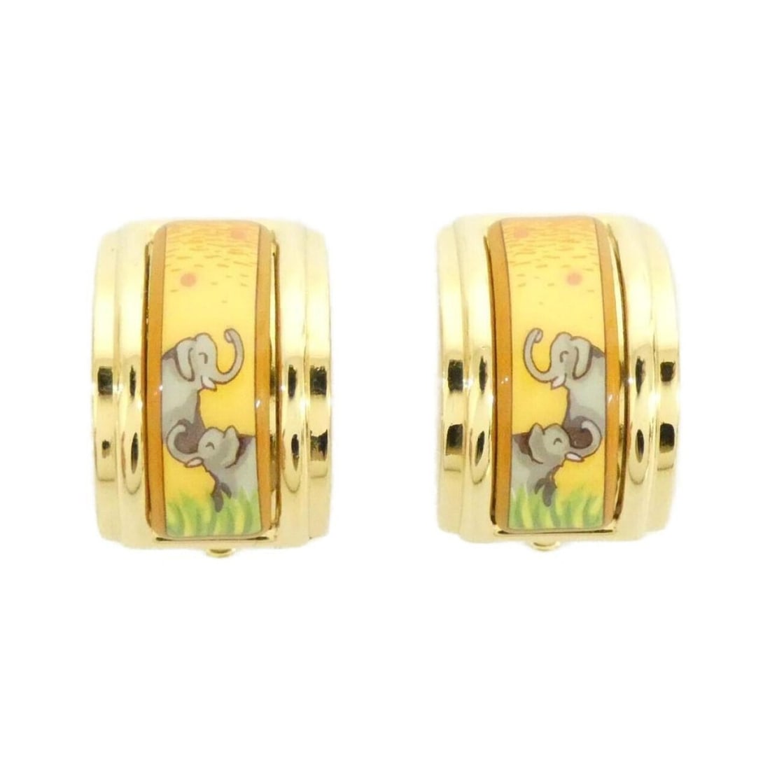 Hermes Earrings: --- Catalog ---Category: SizeSize (HxWxD): 20.00mm x 19.00mm / 0.79'' x 0.75''Category: DesignType: Clip earringsColor: Gold, JauneGender: WomenCategory: GeneralBrand: Hermes--- Item List ---Section: