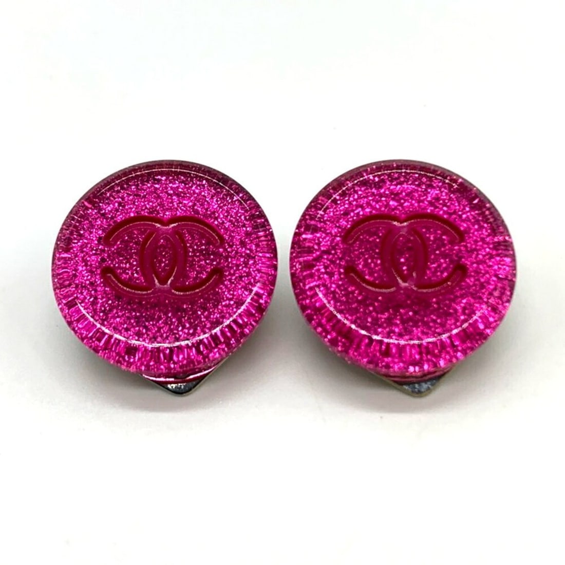 CHANEL Coco Mark Glitter Pink Earrings 00A: --- Catalog ---Category: DesignType: Clip earringsGender: WomenMaterial: PlasticCategory: GeneralBrand: Chanel--- Item List ---Section: ConditionRanking: Rank A Used - A few traces of usage, some scra