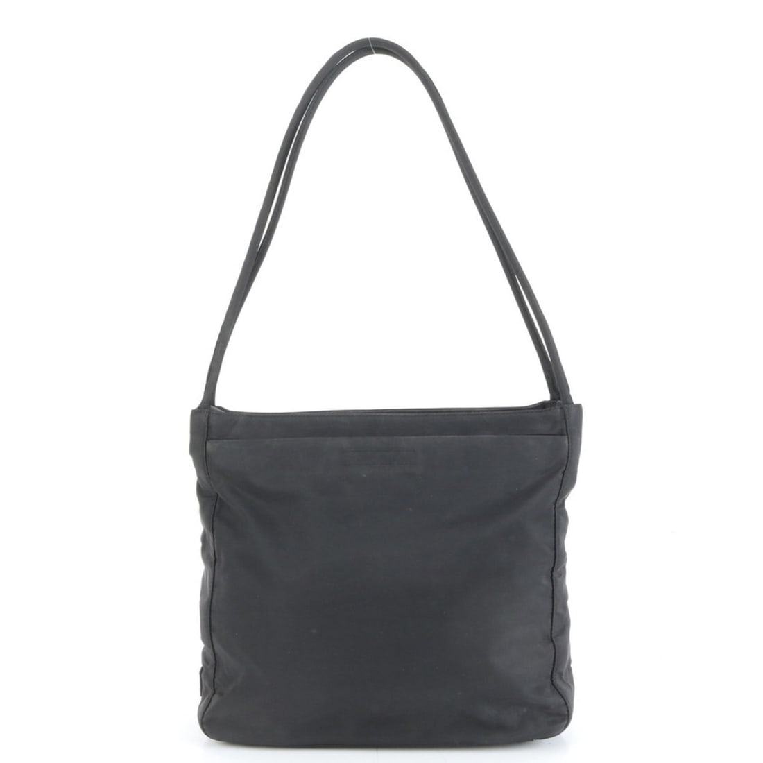Prada Tessuto Nylon Triangle Logo Tote Bag Shoulder Black Women's: --- Catalog ---Category: SizeSize (HxWxD): 25cm x 22cm x 9cm / 9.84'' x 8.66'' x 3.54''Category: DesignType: Tote bagColor: BlackGender: WomenCategory: GeneralBrand: PradaCountry of Origin: Italy--- I