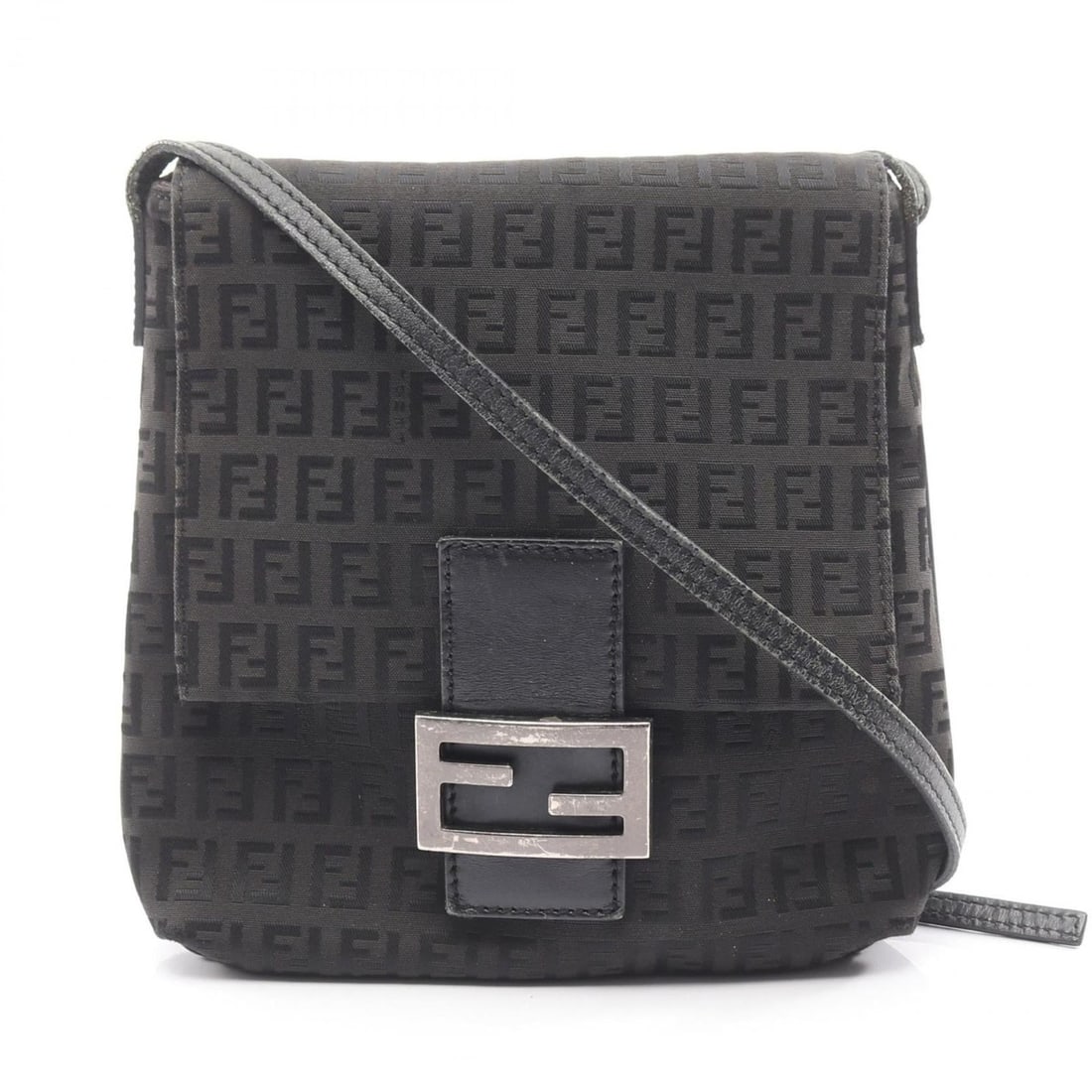 Fendi Zucchino Shoulder Bag, Canvas and Leather, Women's, Black: --- Catalog ---Category: SizeSize (HxWxD): 23cm x 20cm x 4cm / 9.05'' x 7.87'' x 1.57''Category: DesignType: Shoulder bagColor: BlackGender: WomenMaterial: Canvas , Leather Category: GeneralBrand: Fen