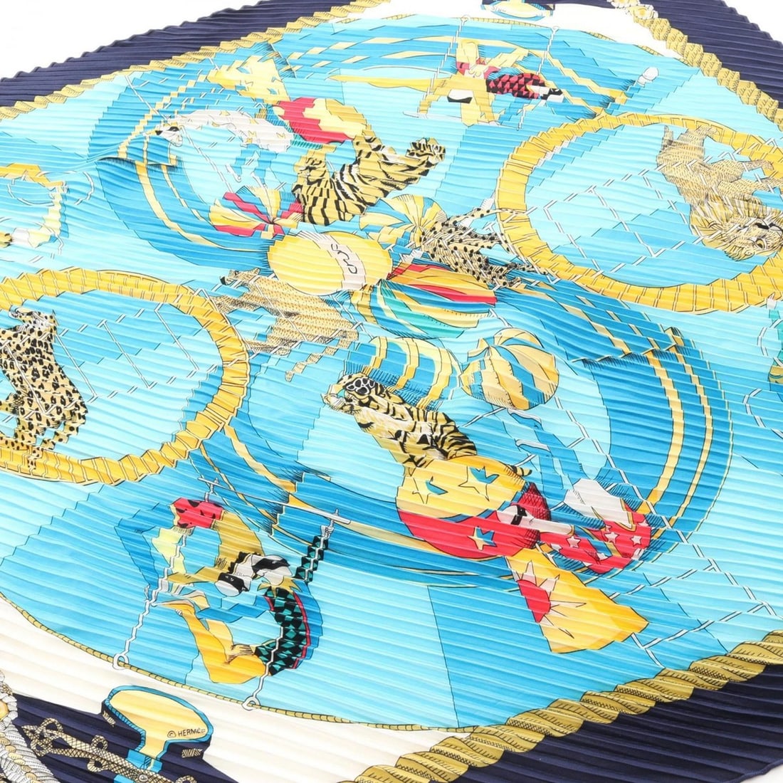 Hermes Hermès Carré Presé Circus Silk Scarf for Women in Multicolor Blue: --- Catalog ---Category: SizeSize (LxW): 1.3m / 51.18''Category: DesignType: ScarfColor: Blue, Multi-colorGender: WomenMaterial: Silk Category: GeneralBrand: Hermes--- Item List ---Section: ConditionR