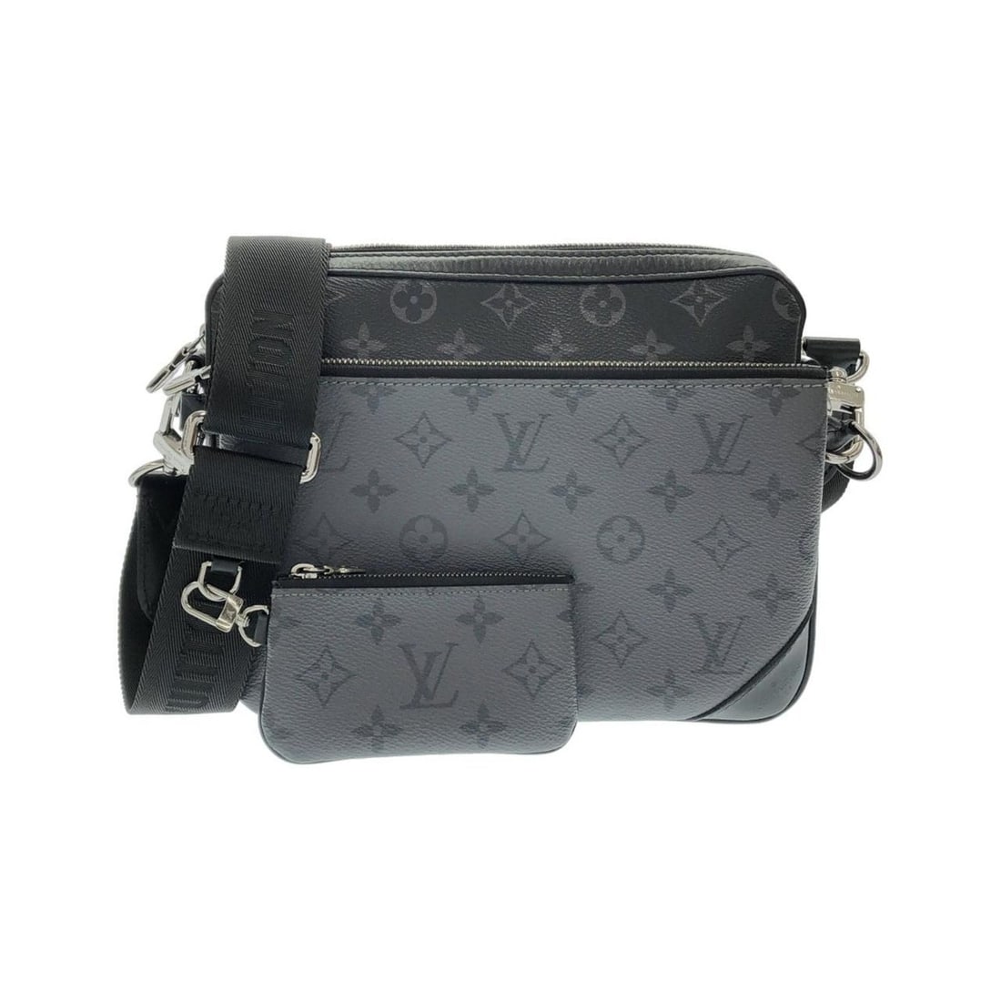 Louis Vuitton Monogram Eclipse Reverse Trio Messenger Shoulder Bag M69443: --- Catalog ---Category: SizeSize (HxWxD): 18cm x 24.5cm x 4.5cm / 7.08'' x 9.64'' x 1.77''Category: DesignType: Shoulder bagColor: BlackGender: MenMaterial: Coated canvas Category: GeneralMPN: M69443