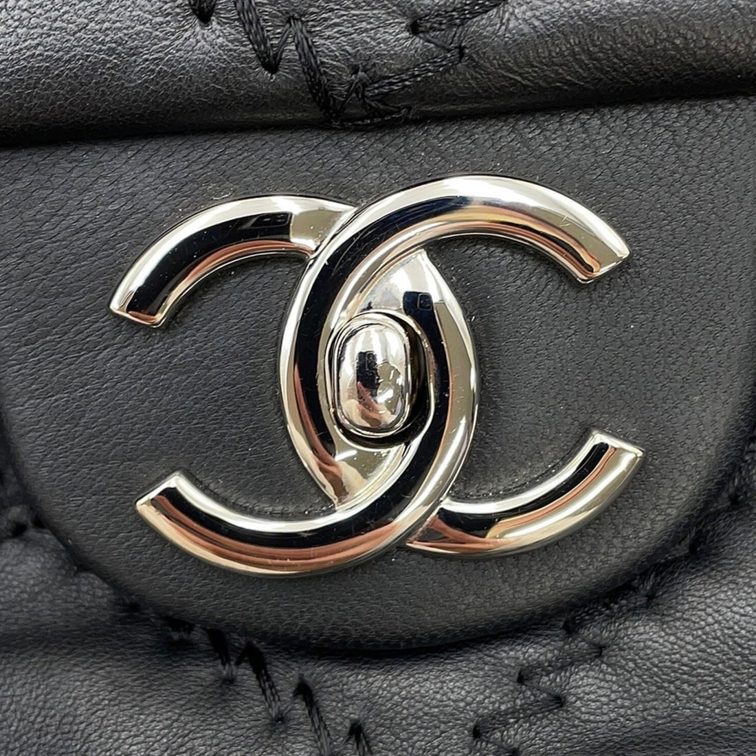 Chanel Earrings - 15