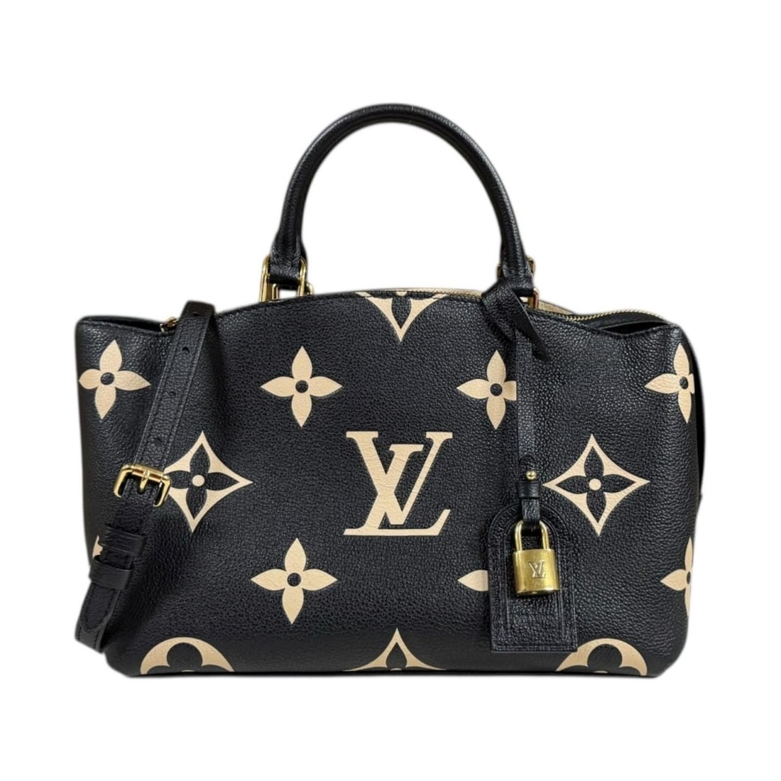 Louis Vuitton Petit Palais PM Two-Tone Monogram Empreinte Shoulder Bag, M58913, Black, Women's,: --- Catalog ---Category: SizeWeight: 835g / 1.84lb.Size (HxWxD): 20cm x 29cm x 13cm / 7.87'' x 11.41'' x 5.11''Strap Length: 103cm - 118cm / 40.55'' - 46.45''Handle Length: 26.5cm / 10.43''Category: D