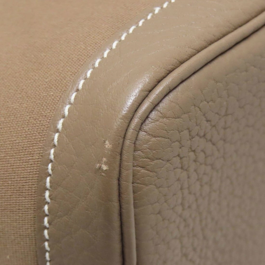 Chanel Earrings - 17