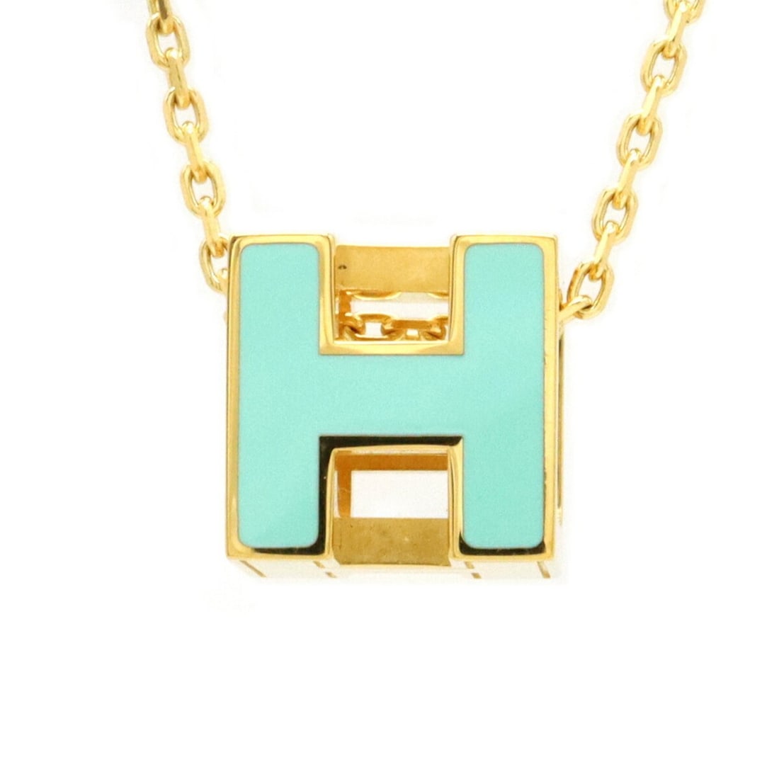 HERMES Cardigan d'Ache H Cube Chain Necklace Pendant in Mint Blue: --- Catalog ---Category: SizePendant Size: 11mm x 11mm / 0.43'' x 0.43''Neck Circumference: 38 cm / 14.96''Category: DesignColor: Blue, Mint greenGender: WomenPendant Type: PendantNecklace Type: Neckl