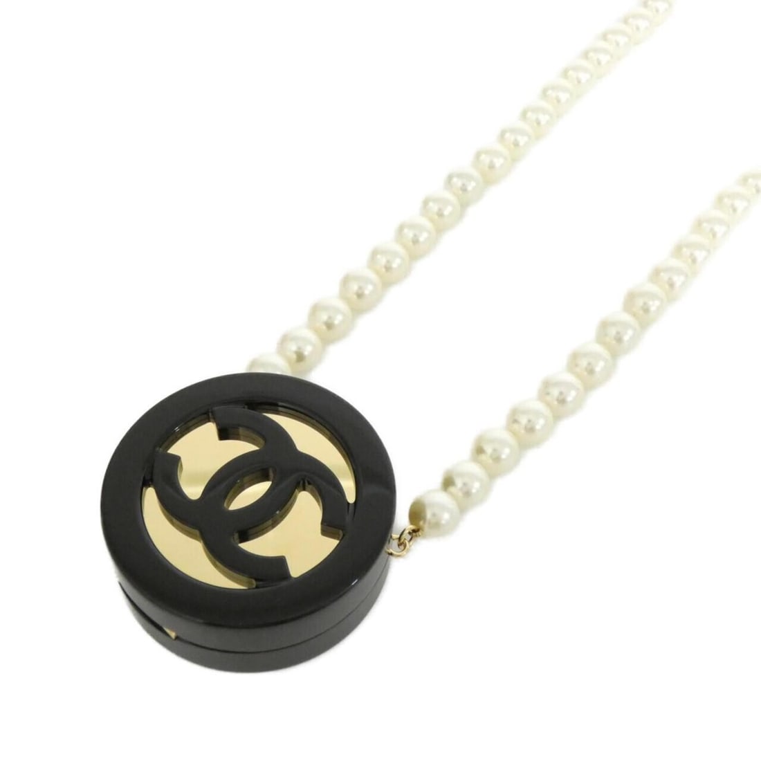 Chanel ABD869 Necklace: --- Catalog ---Category: SizePendant Size: 65mm x 65mm / 2.55'' x 2.55''Neck Circumference: 110 cm / 43.3''Category: DesignColor: Black, Gold, WhiteGender: WomenNecklace Type: NecklaceCategory: Genera