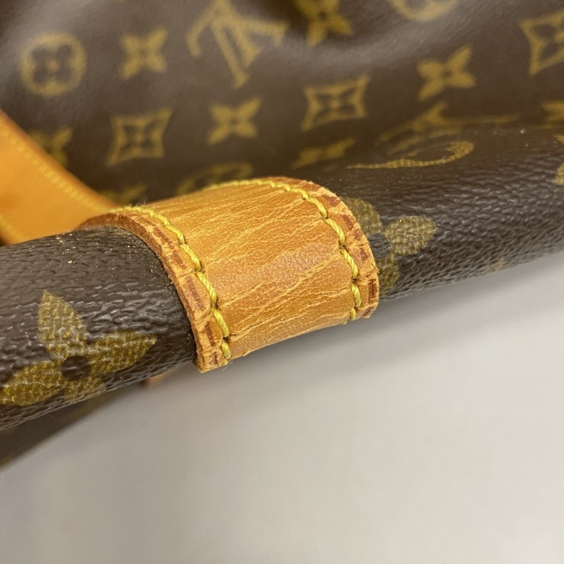 Chanel ABA170 Brooch - 12