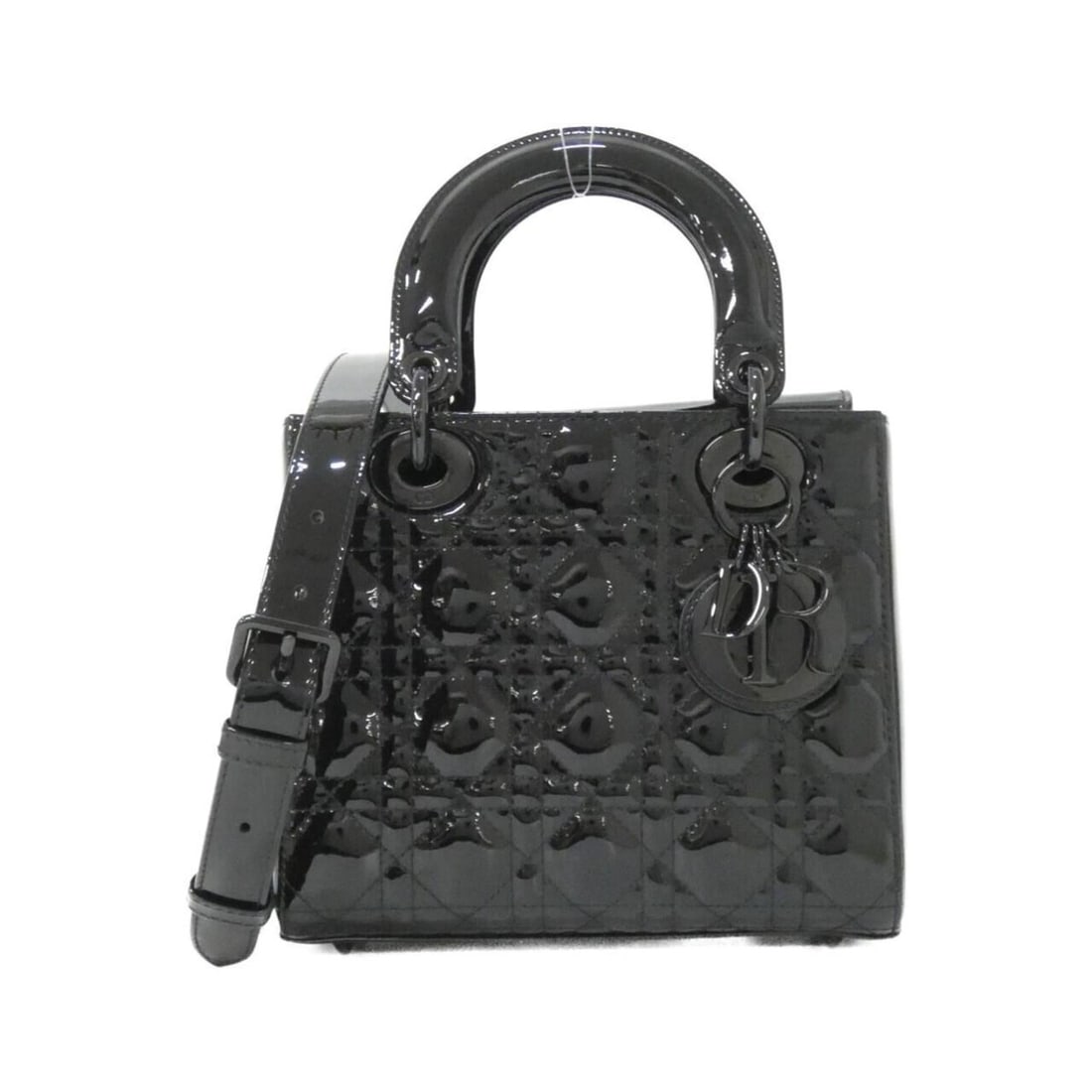 Christian Dior Lady Small M0531NWDD Handbag: --- Catalog ---Category: SizeSize (HxWxD): 17cm x 20cm x 8cm / 6.69'' x 7.87'' x 3.14''Category: DesignType: HandbagColor: BlackGender: WomenMaterial: Leather Leather/Fur Type: Enamel LeatherCategory: