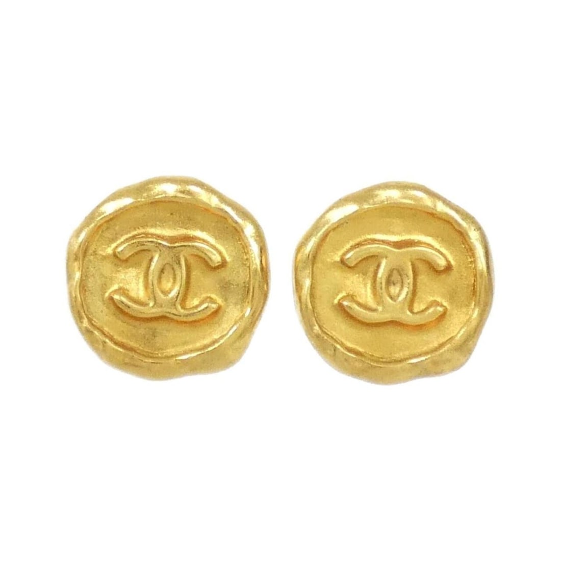 Chanel Earrings: --- Catalog ---Category: SizeSize (HxWxD): 25.00mm x 25.00mm / 0.98'' x 0.98''Category: DesignType: Clip earringsColor: GoldGender: WomenCategory: GeneralBrand: Chanel--- Item List ---Section: Conditi