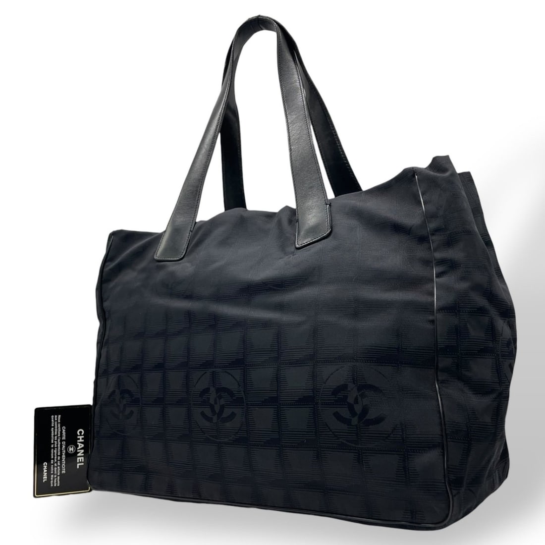 CHANEL Coco Mark Tote Bag, Nylon, Leather, Black, Black Hardware, Women's, C4: --- Catalog ---Category: SizeSize (HxWxD): 26cm x 35cm x 15cm / 10.23'' x 13.77'' x 5.9''Category: DesignType: Tote bagColor: BlackGender: WomenMaterial: Nylon , Leather Category: GeneralBrand: Chanel