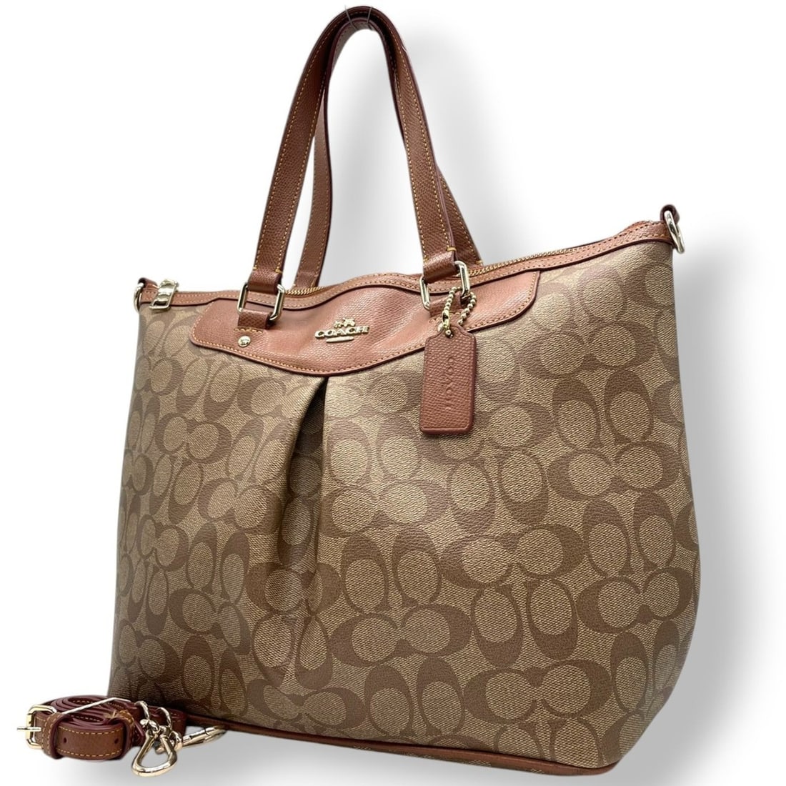 Coach Signature Tote Bag/Shoulder Bag, Brown Leather with Gold Hardware, 34614, Women's, E5: --- Catalog ---Category: SizeSize (HxWxD): 28cm x 36cm x 17cm / 11.02'' x 14.17'' x 6.69''Category: DesignType: Shoulder bag, Tote bagColor: Brown, CamelGender: WomenMaterial: PVC , Leather Category: