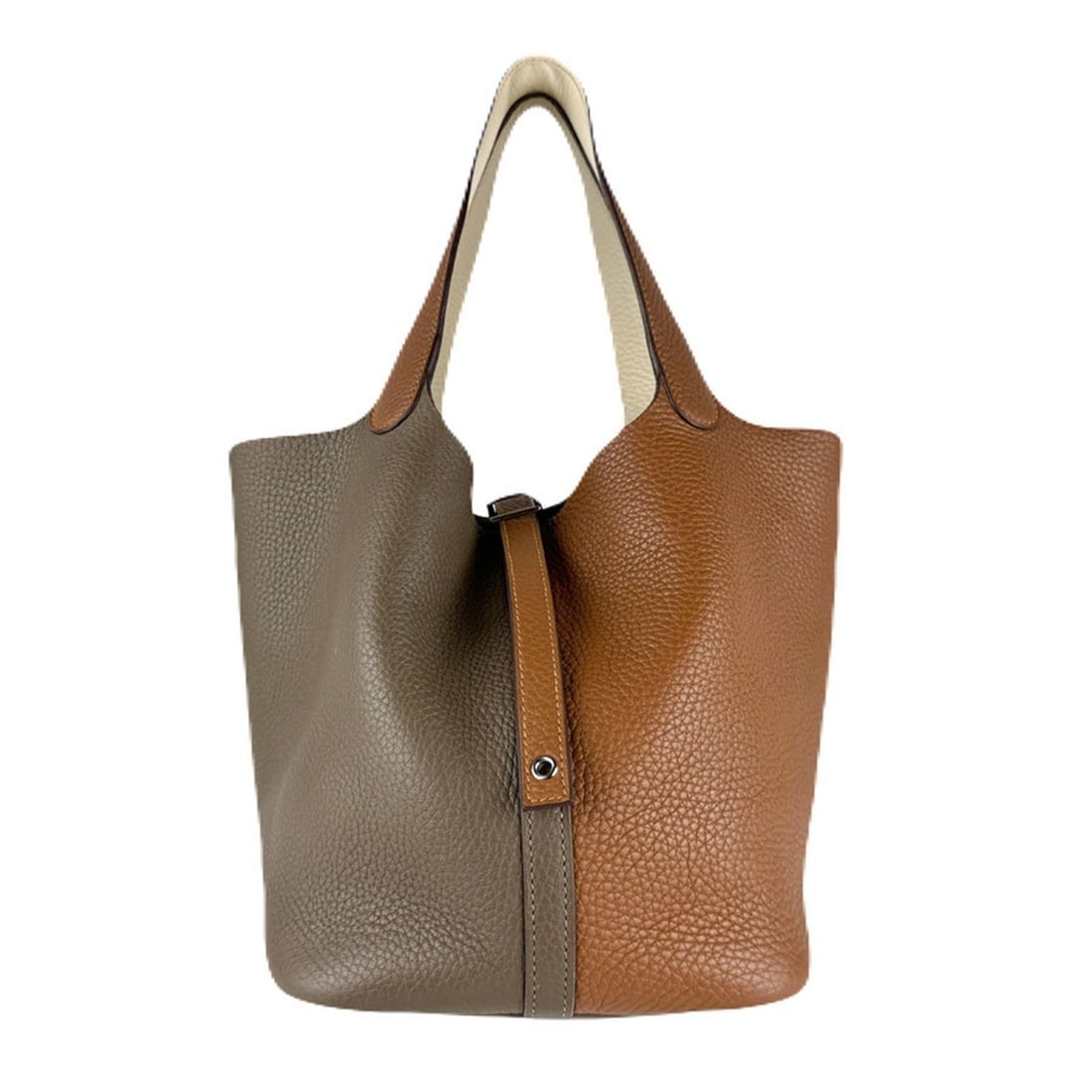 Hermes Hermès Picotin Lock Cazac MM 22 Handbag in Taurillon Clemence Leather, Etoupe, Gold, and: --- Catalog ---Category: SizeSize (HxWxD): 22cm x 18cm x 22cm / 8.66'' x 7.08'' x 8.66''Category: DesignType: HandbagColor: Brown, Etoupe grayGender: WomenMaterial: Taurillon clemence leather Category