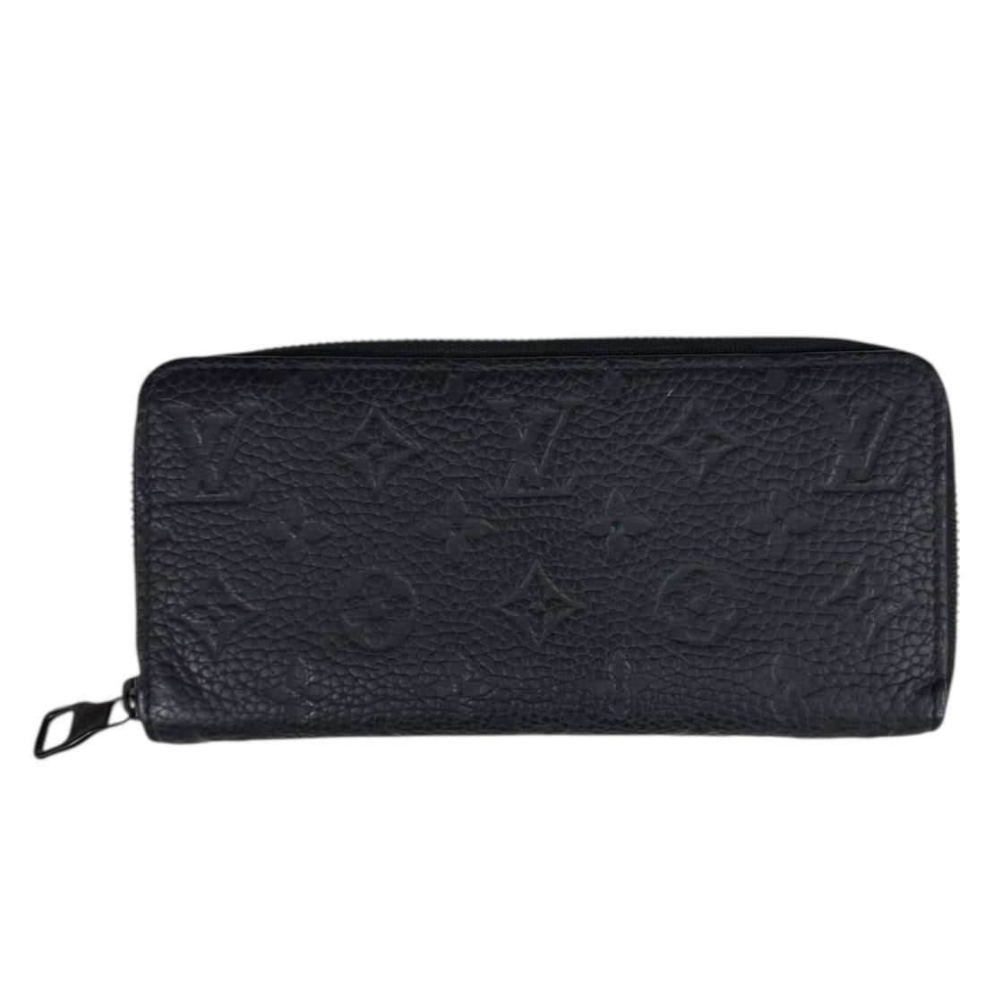 Pre-owned Louis Vuitton Zippy Wallet Horizontal Monogram Taurillon Long M11721 Men's LOUIS VUITTON: --- Catalog ---Category: SizeSize (HxWxD): 10cm x 20cm x 2cm / 3.93'' x 7.87'' x 0.78''Category: DesignType: Long wallet (bi-fold)Color: BlackGender: MenMaterial: Leather Category: GeneralBrand: Louis